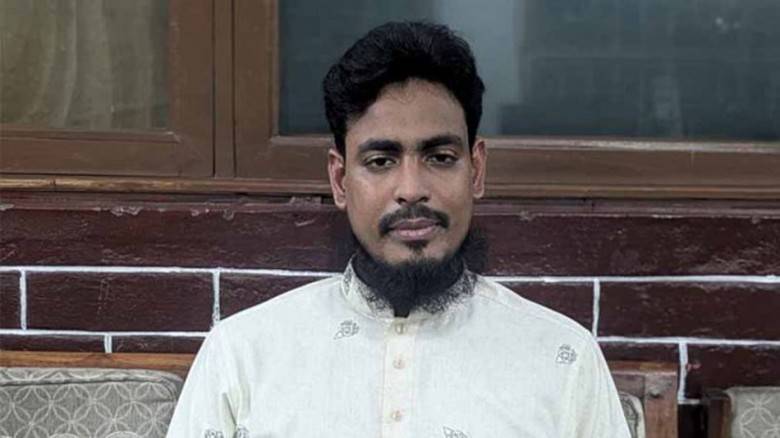 ৭২-এর সংবিধানে স্বৈরতন্ত্রের বীজ: আখতার হোসেন