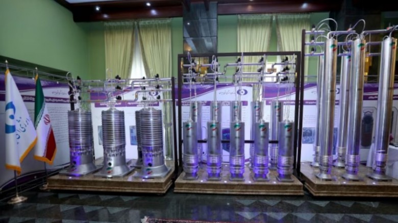 দেশের বাইরে ইউরেনিয়াম পাঠাবে না তেহরান, যুক্তরাষ্ট্রের দাবি প্রত্যাখ্যান