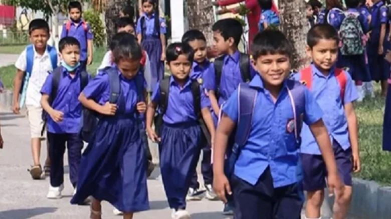শনিবার থেকে ১৫ দিন বন্ধ থাকছে সরকারি প্রাথমিক বিদ্যালয়