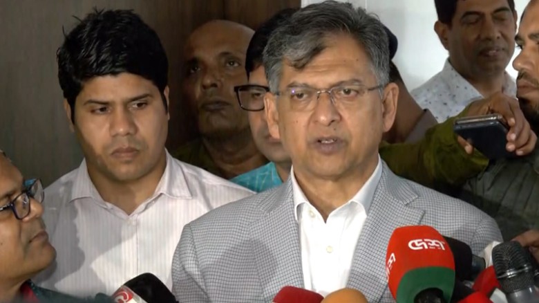অপতৎপরতা মোকাবিলায় ৬ জেলায় সেনা মোতায়েন: স্বরাষ্ট্রমন্ত্রী